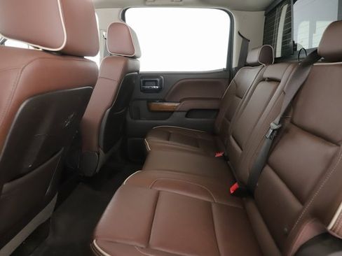 Used 2015 Chevrolet Silverado 2500 High Country w/ Duramax Plus Package image 28