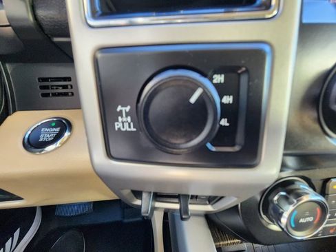 Used 2020 Ford F250 Lariat w/ Lariat Ultimate Package image 18