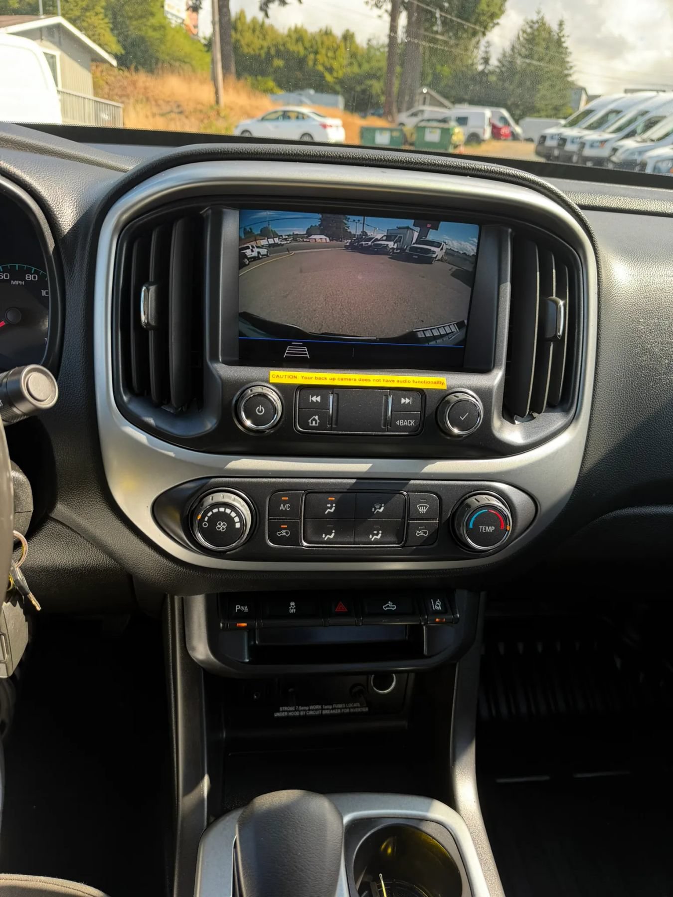 Used 2022 Chevrolet Colorado LT w/ Fleet Safety Package RWD image 27