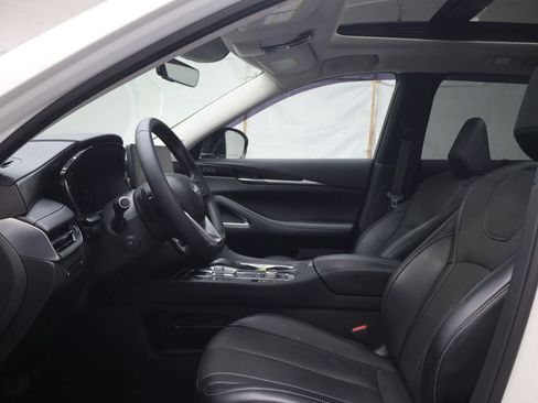 Used 2023 INFINITI QX60 Sensory w/ Cargo Package AWD/4WD image 17