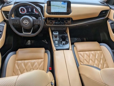 Used 2023 Nissan Rogue Platinum w/ Platinum Premium Package FWD image 18