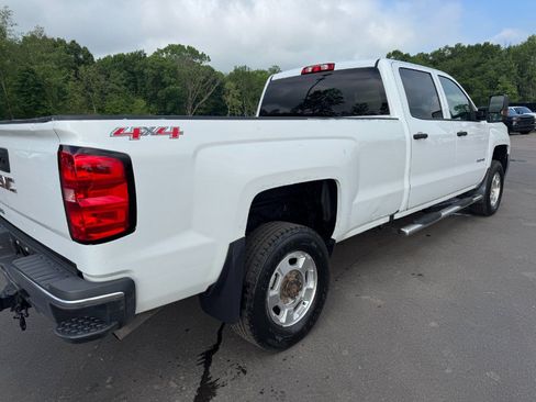 Used 2017 Chevrolet Silverado 2500 W/T w/ WT Convenience Package AWD/4WD image 11