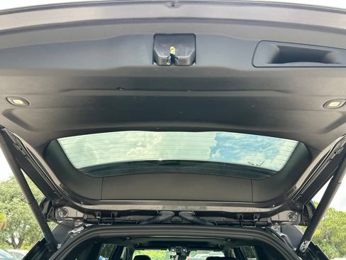 Used 2025 Jeep Grand Cherokee L Altitude RWD image 50