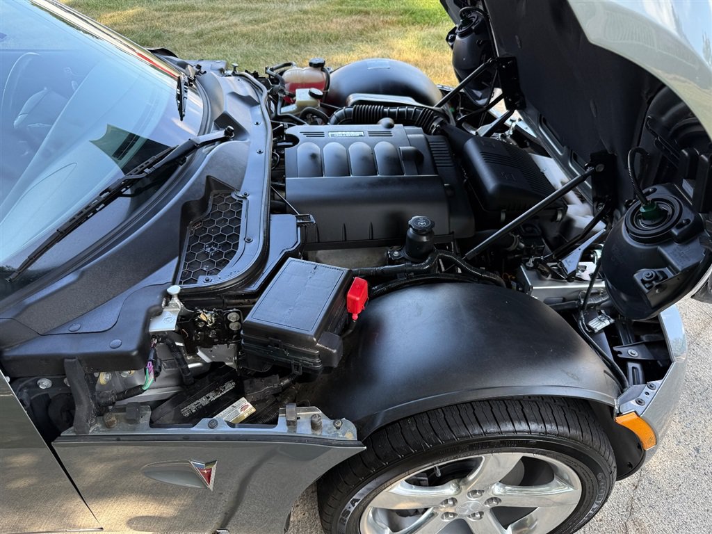 Used 2007 Pontiac Solstice Convertible w/ Premium Package RWD image 50