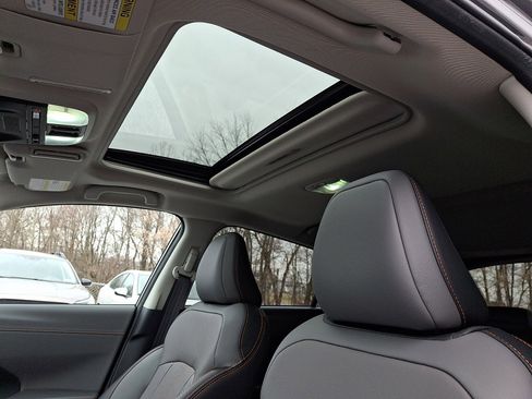 Certified 2025 Subaru Crosstrek 2.5i Limited image 14