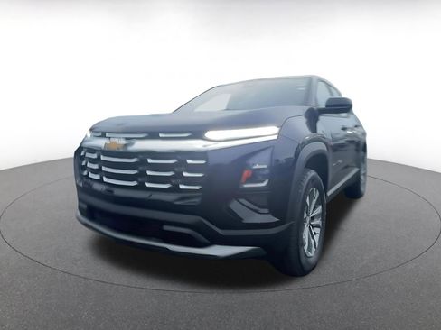 Used 2025 Chevrolet Equinox LT image 7