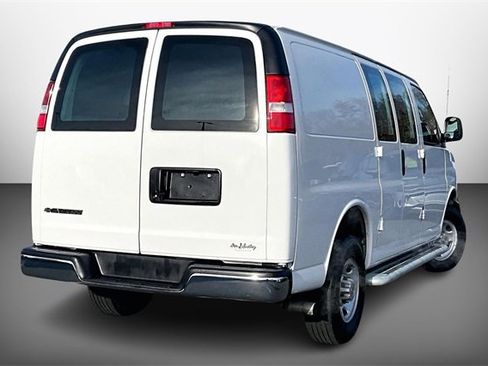 Used 2024 Chevrolet Express 2500 w/ Driver Convenience Package image 2