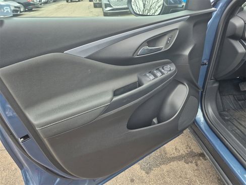 Used 2025 Buick Envista Preferred image 20