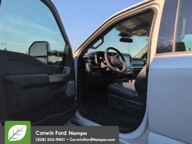 New 2026 Ford F350 Lariat w/ Black Appearance Package AWD/4WD image 9
