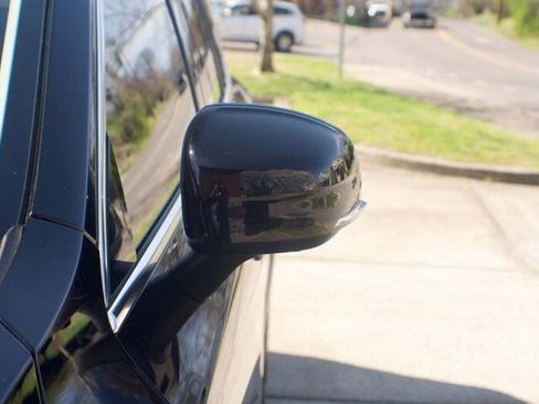 Used 2024 Volvo XC90 B6 Plus w/ Protection Package Premier image 15