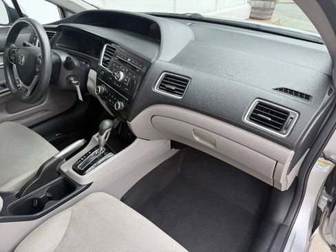 Used 2013 Honda Civic LX image 26