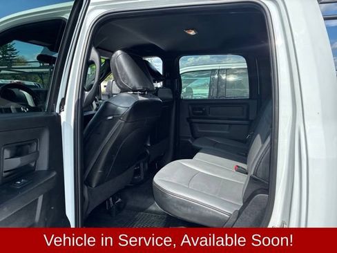 Used 2024 RAM 2500 Tradesman w/ Chrome Appearance Group AWD/4WD image 4