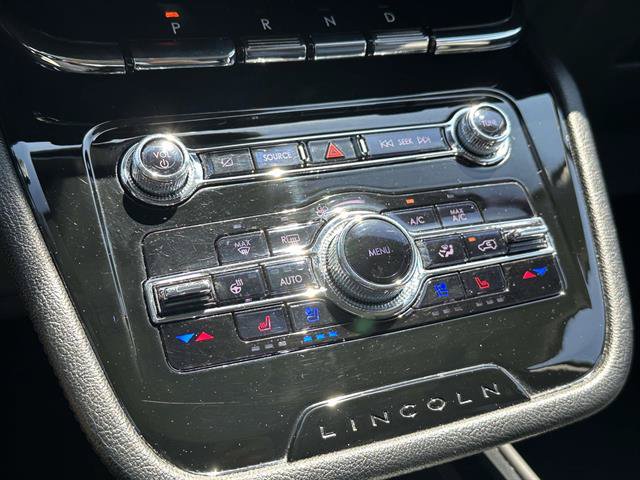 Certified 2022 Lincoln Corsair AWD w/ Premium Package image 23