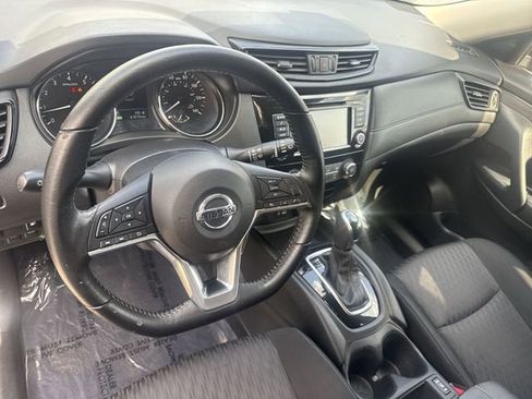 Used 2020 Nissan Rogue S w/ Special Edition Package image 15
