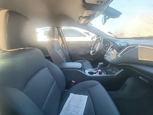 Used 2022 Chevrolet Malibu LS FWD image 3