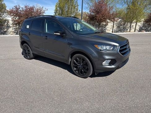 Used 2017 Ford Escape Titanium AWD/4WD image 13