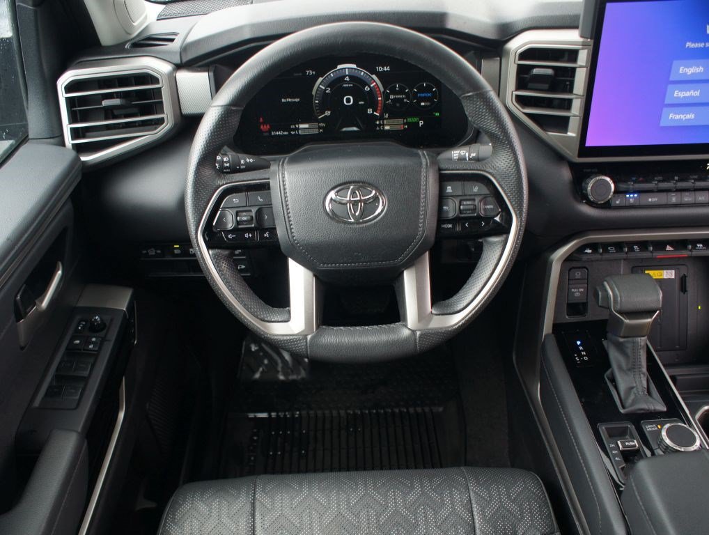 Used 2024 Toyota Tundra Limited AWD/4WD image 5