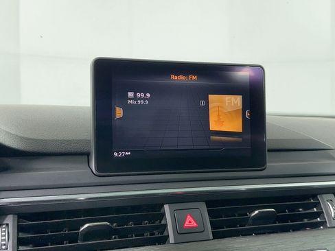 Used 2019 Audi A4 2.0T Premium image 22