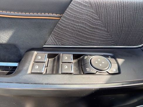 Used 2022 Ford F150 Platinum w/ Equipment Group 701A High AWD/4WD image 28