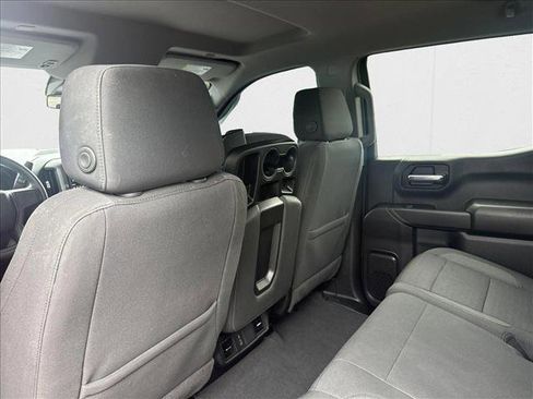 Used 2024 Chevrolet Silverado 1500 Custom Trail Boss w/ Turbomax Blackout Package image 16