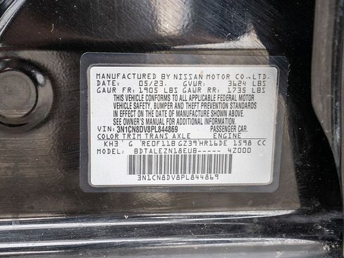 Used 2023 Nissan Versa S w/ Trunk Package image 34