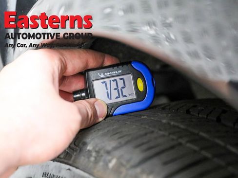 Used 2023 Nissan Ariya FWD image 26