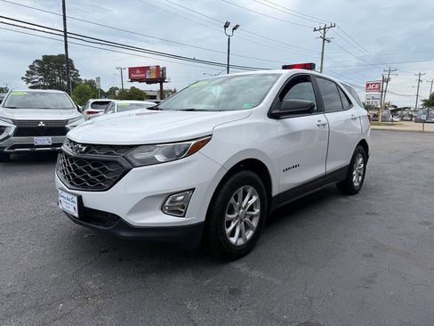 Used 2021 Chevrolet Equinox LS w/ LPO, Blackout Package AWD/4WD image 6