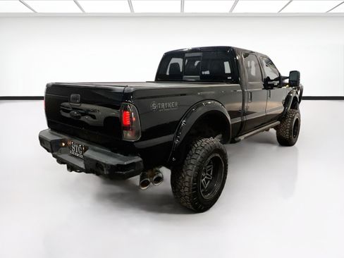 Used 2016 Ford F350 Lariat w/ Lariat Ultimate Package AWD/4WD image 4
