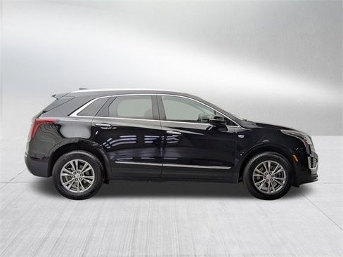 Certified 2023 Cadillac XT5 Premium Luxury w/ Technology Package image 4