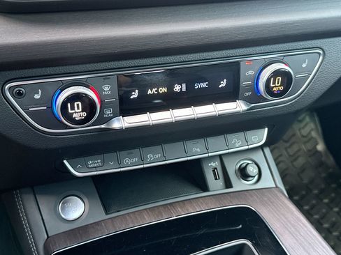 Used 2023 Audi Q5 2.0T Premium Plus image 19