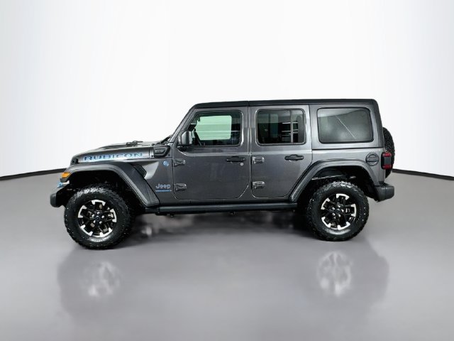 Used 2024 Jeep Wrangler Unlimited Rubicon 4xe w/ Dual Top Group AWD/4WD image 11