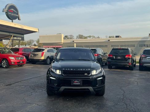 Used 2016 Land Rover Range Rover Evoque SE image 2