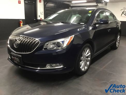 Used 2016 Buick LaCrosse FWD image 5