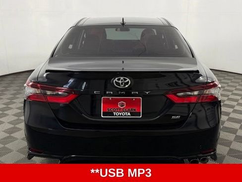 Used 2023 Toyota Camry SE FWD image 7