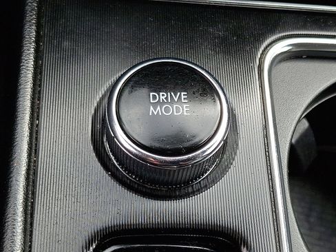 Used 2020 Lincoln Corsair AWD w/ Equipment Group 101A image 28