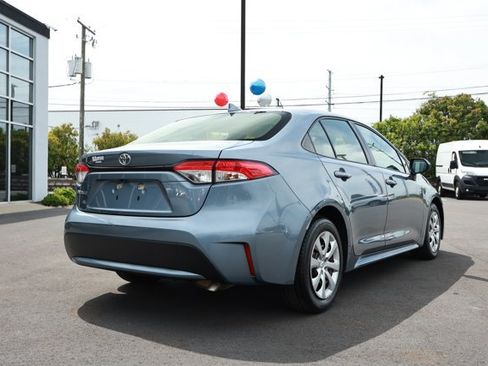 Used 2020 Toyota Corolla LE FWD image 6
