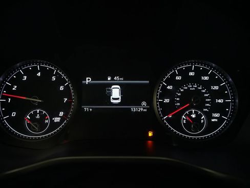 Used 2023 Hyundai Santa Fe SE FWD image 2