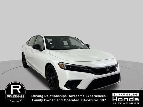 Used 2023 Honda Civic Sport image 3