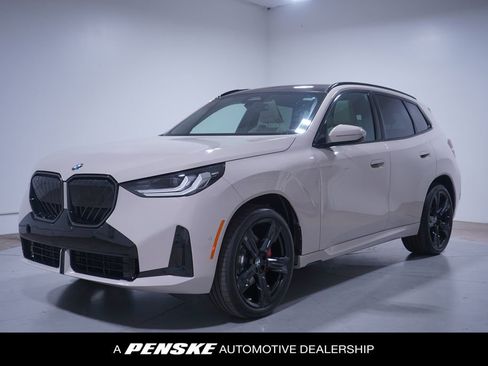 Used 2025 BMW X3 xDrive30i w/ M Sport Package image 1