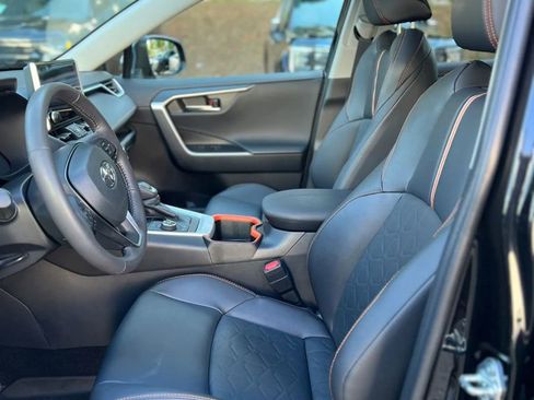 Used 2024 Toyota RAV4 Adventure image 12