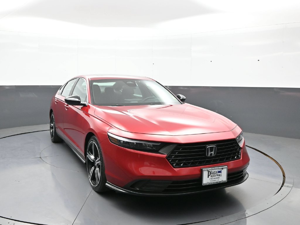 Certified 2025 Honda Accord Sport image 3