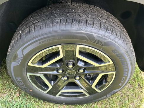 New 2026 Jeep Cherokee Limited AWD/4WD image 31