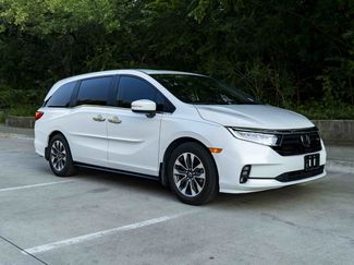 Used 2023 Honda Odyssey EX-L video 2