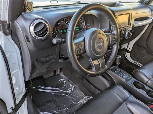 Used 2012 Jeep Wrangler Unlimited Sahara w/ Dual Top Group image 10