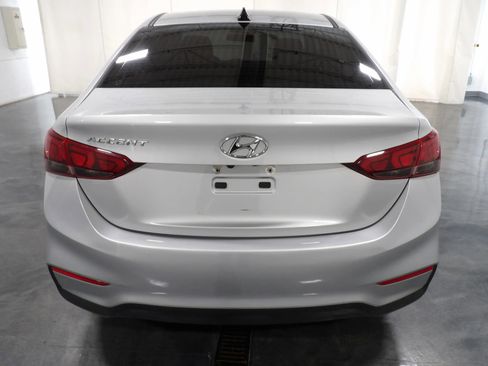 Used 2020 Hyundai Accent SE FWD image 5