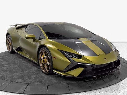 Used 2023 Lamborghini Huracan Tecnica RWD image 5