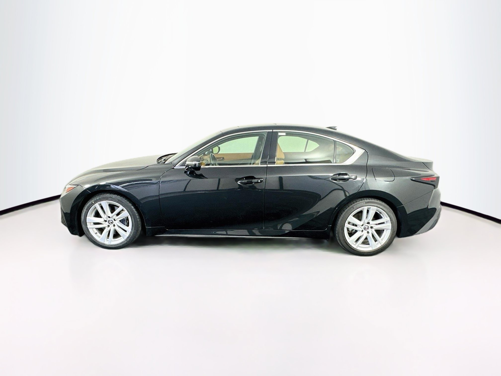 Used 2024 Lexus IS 300 w/ Comfort Package RWD image 4