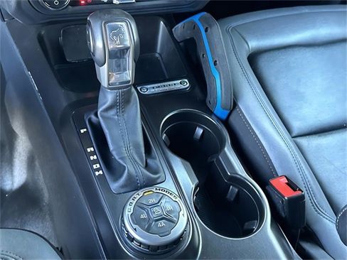 Used 2022 Ford Bronco Black Diamond image 15