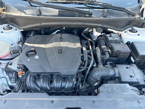 Used 2023 Kia Sportage EX FWD image 29