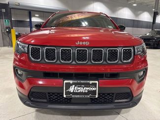 Used 2023 Jeep Compass Latitude w/ Convenience Group AWD/4WD video 2
